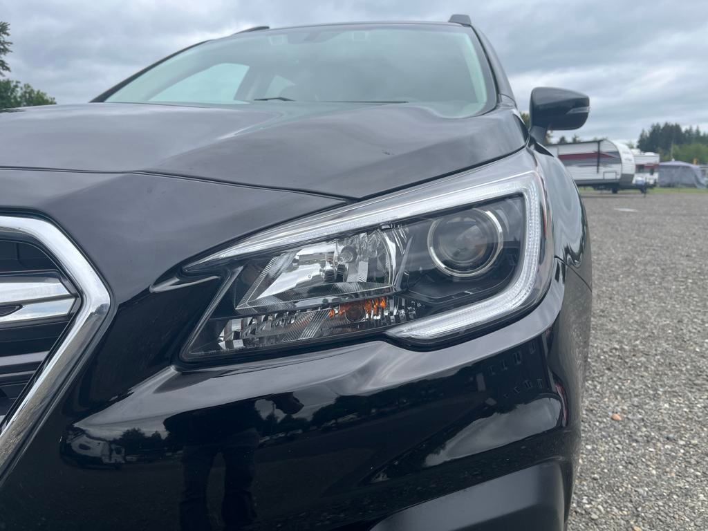 2019 Crystal Black Silica Subaru Outback 2.5i Premium AWD SUV