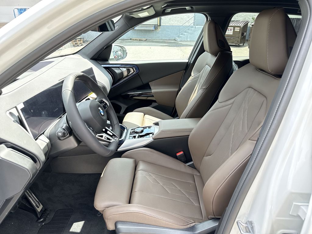 Thumbnail: 2026 BMW X3 - 11