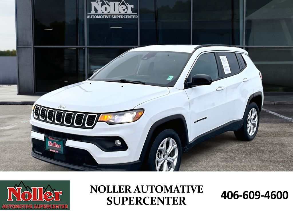 Bright White Clearcoat 2024 Jeep Compass Latitude 4WD SUV / Crossover Four-Wheel Drive 8-Speed Automatic