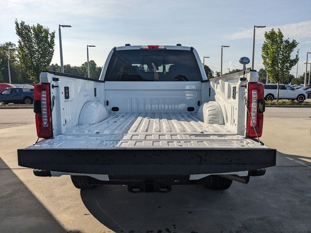 2025 Ford F-250 Super Duty XL