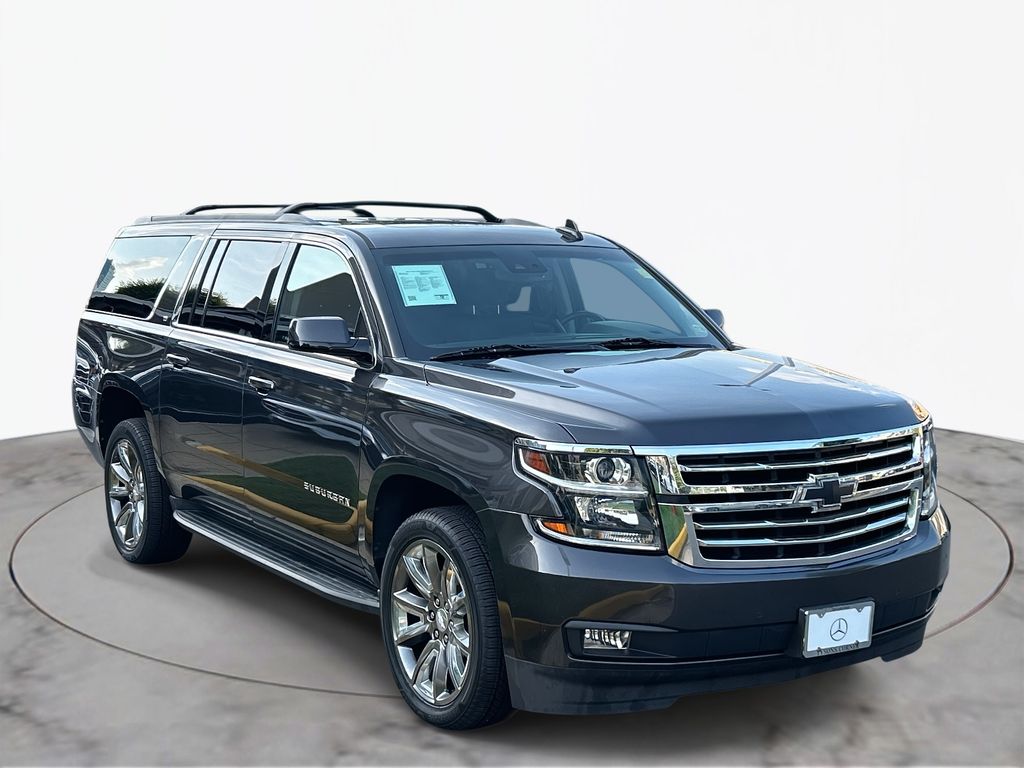 Thumbnail: 2018 Chevrolet Suburban - 3