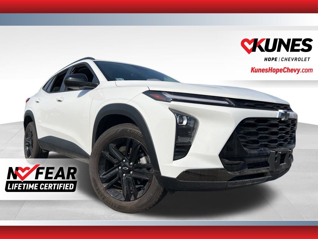 Summit White 2024 Chevrolet Trax Activ FWD SUV / Crossover Front-Wheel Drive 6-Speed Automatic