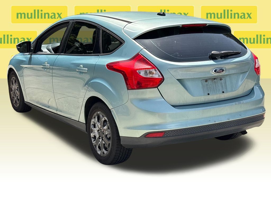 Used 2012 Green Ford SE image 9