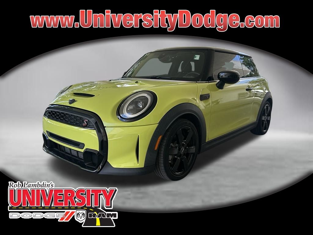 Yellow 2023 MINI Cooper Hatchback Front-Wheel Drive 7-Speed Automatic