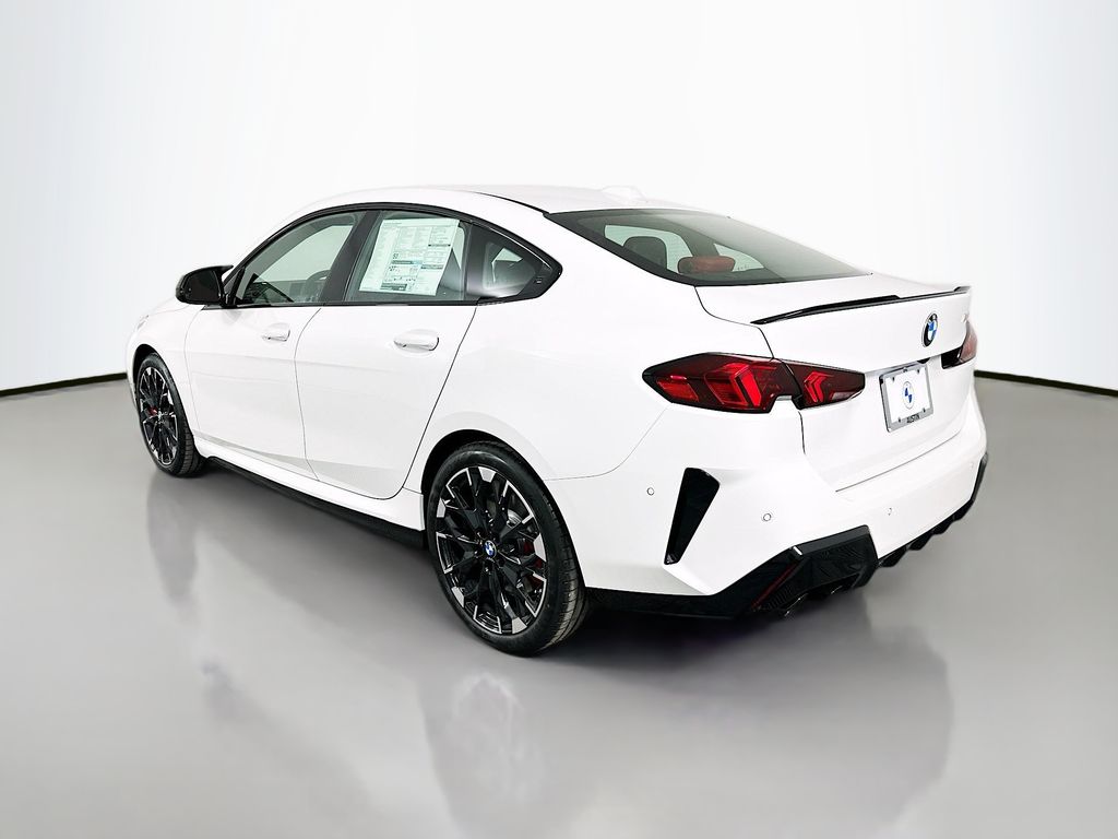 Thumbnail: 2026 BMW 2 Series - 7