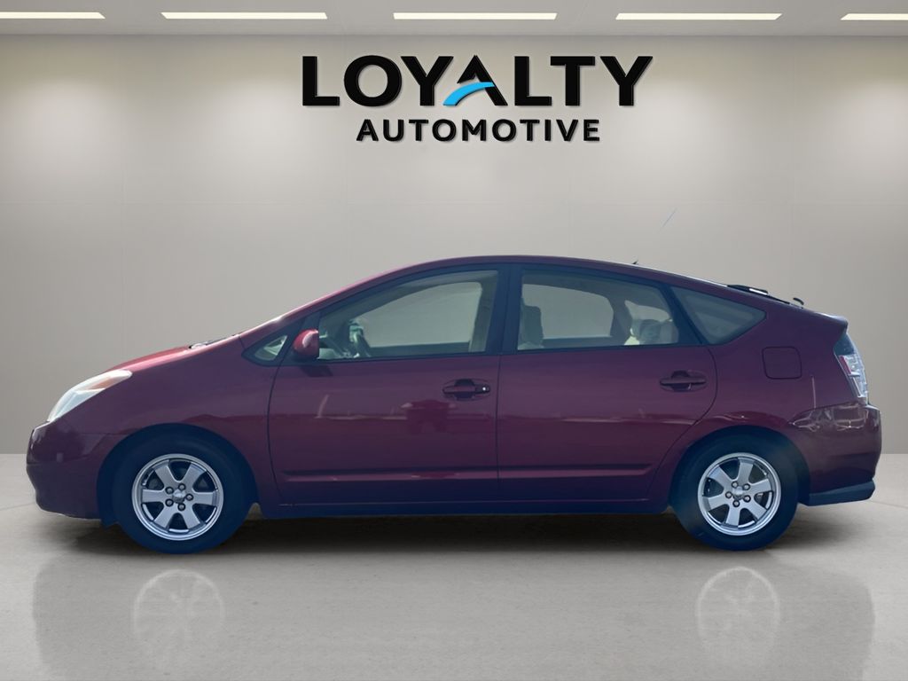 Used 2005 Toyota Prius Sedan