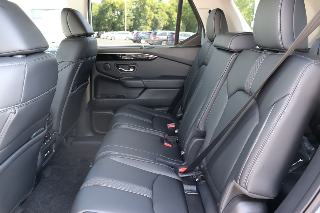 Thumbnail: 2025 Honda Pilot - 12