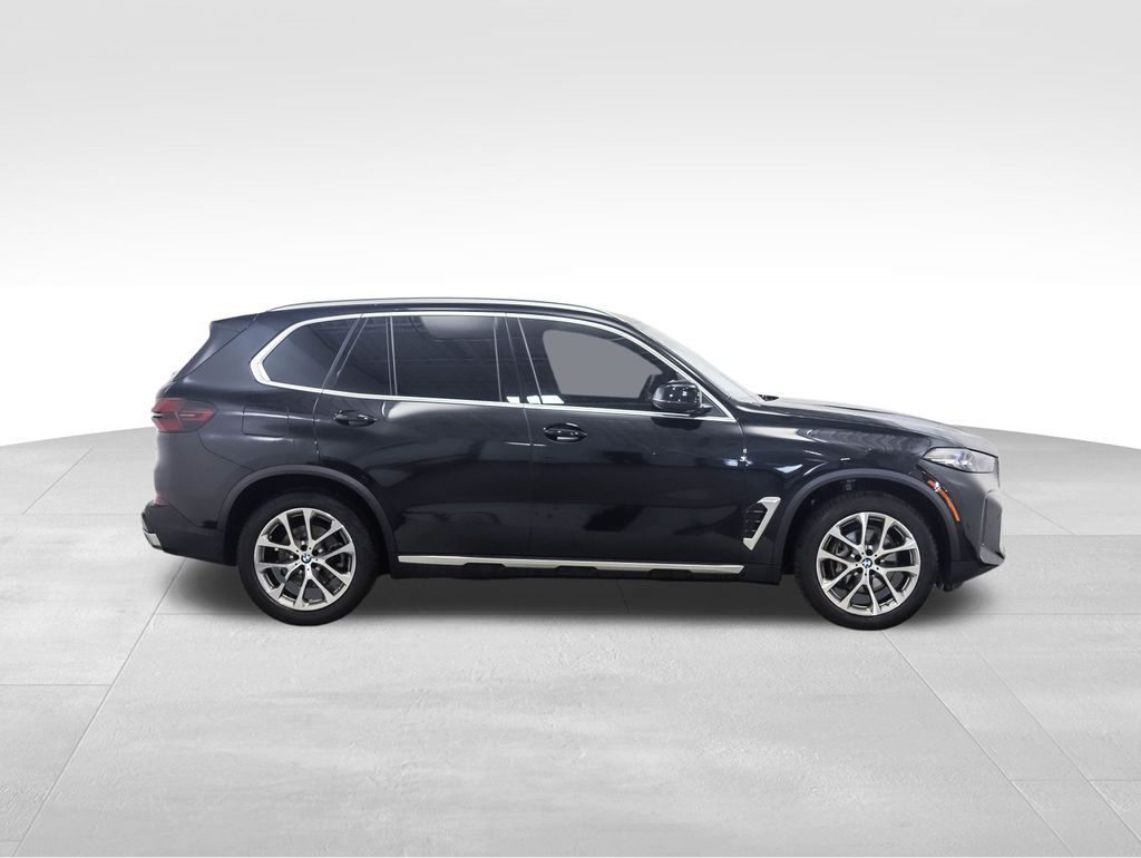 Thumbnail: 2024 BMW X5 - 6