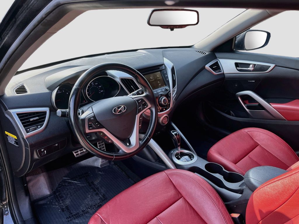 Used 2014 Black Hyundai RE:FLEX image 9