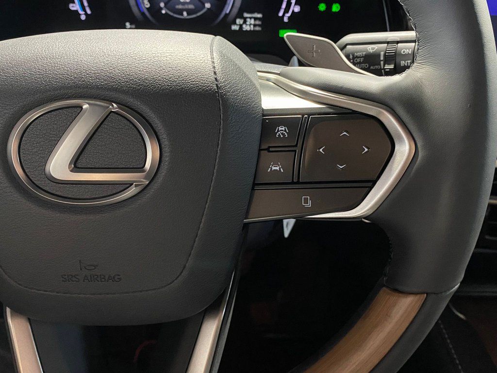 Thumbnail: 2026 Lexus RX - 17