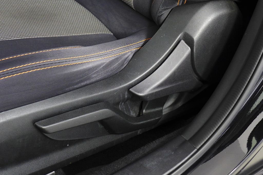 Thumbnail: 2018 Subaru Crosstrek - 22