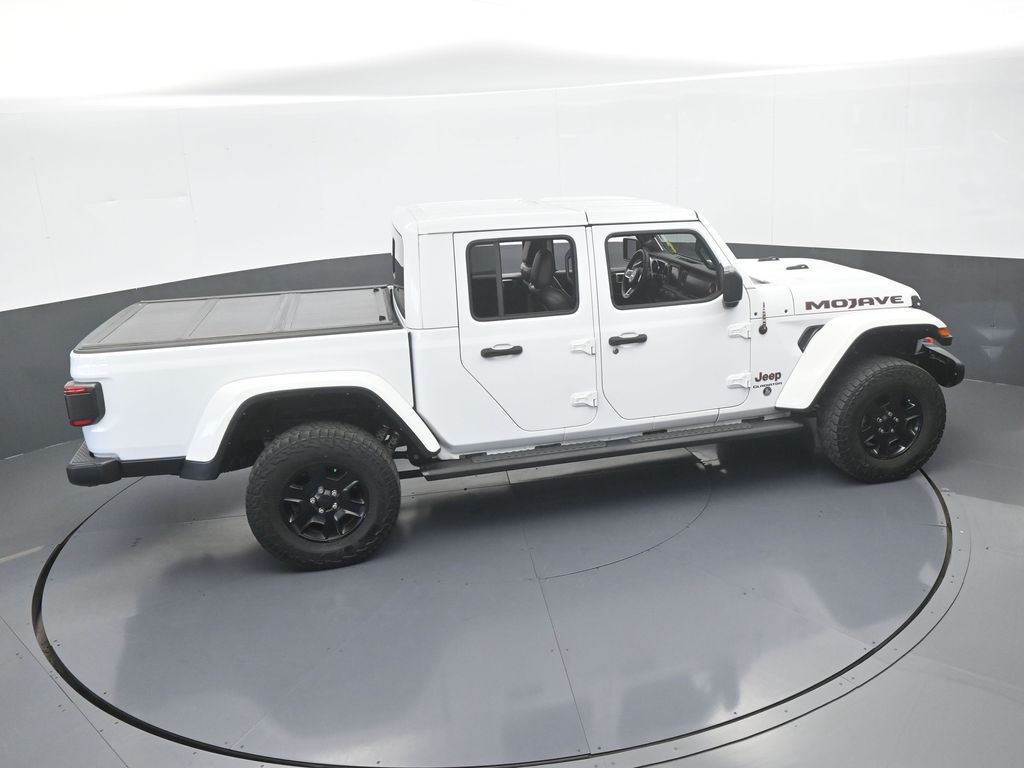 Used 2022 Bright White Clearcoat Jeep Mojave image 59