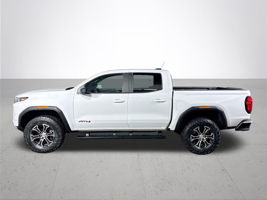 2023 GMC Canyon AT4