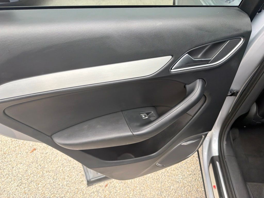 Used 2018 Silver Audi 2.0T Premium image 15