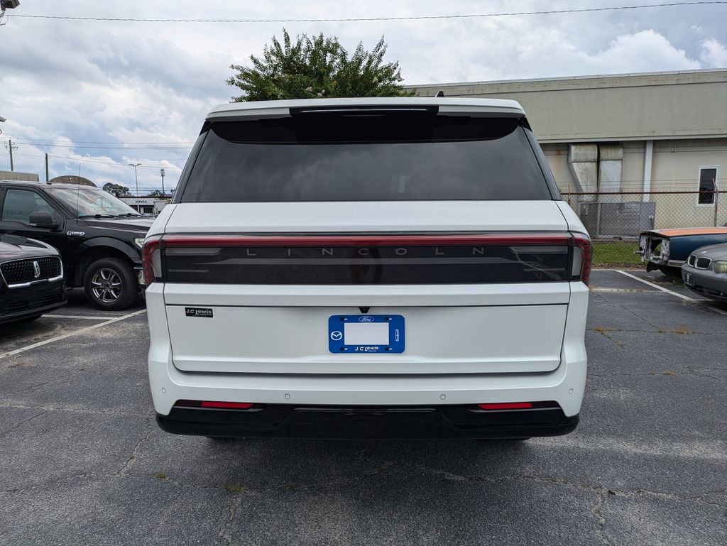 2026 Lincoln Navigator Black Label L