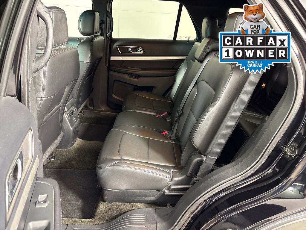 Used 2016 Black Ford XLT image 32