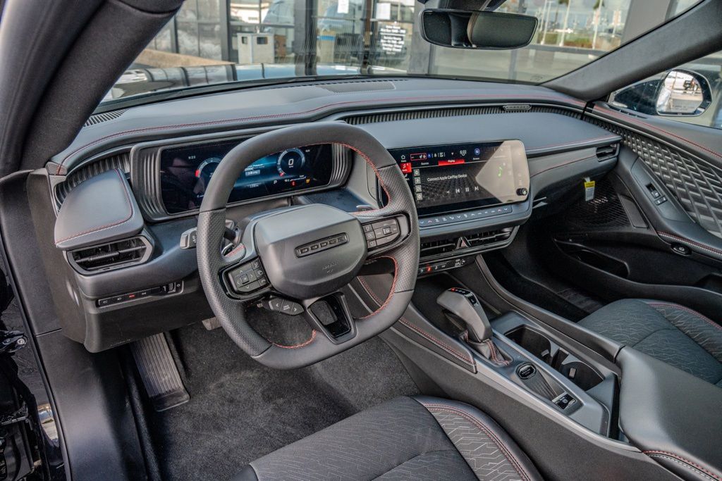 2026 Dodge Charger Scat Pack - Photo 12