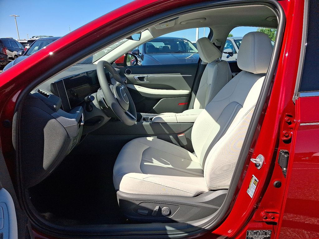 Thumbnail: 2025 Hyundai Sonata - 6