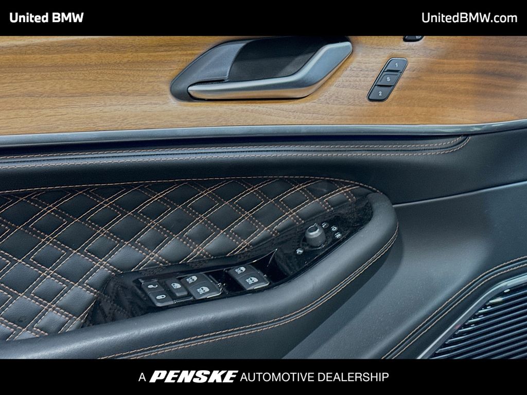 Thumbnail: 2024 Jeep Grand Cherokee L - 3