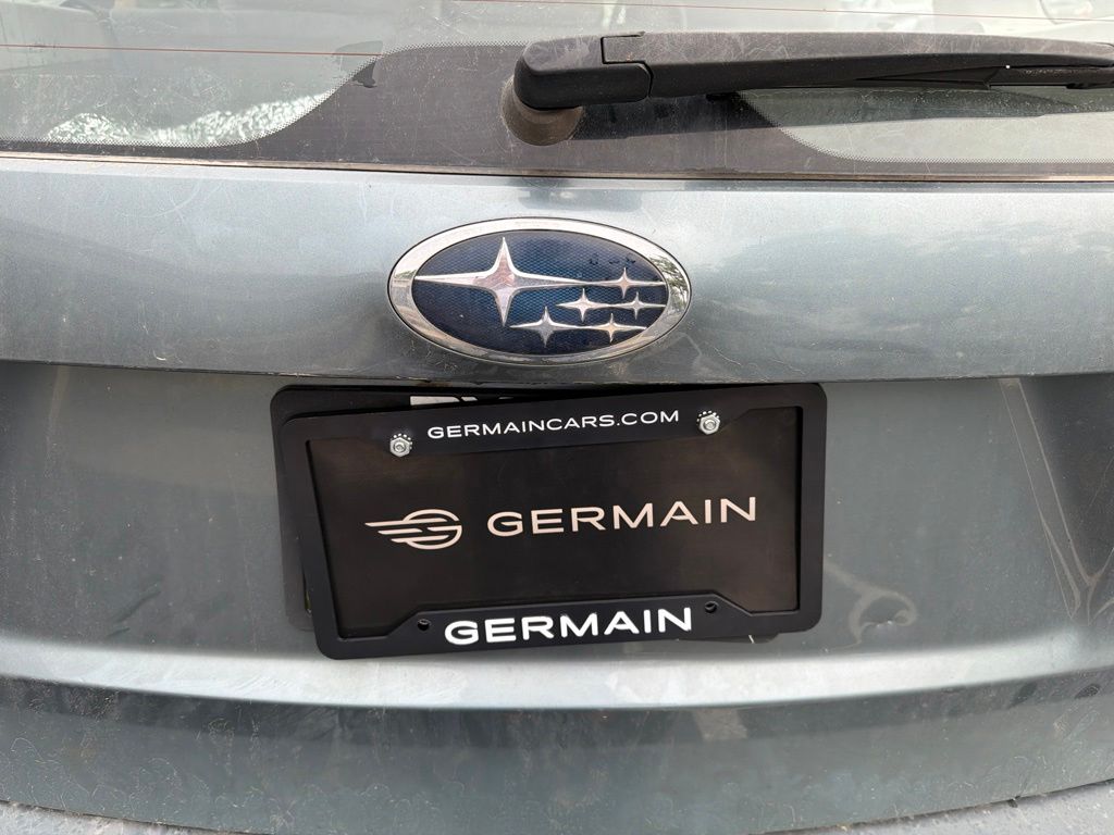 Used 2011 Green Subaru 2.5X image 11