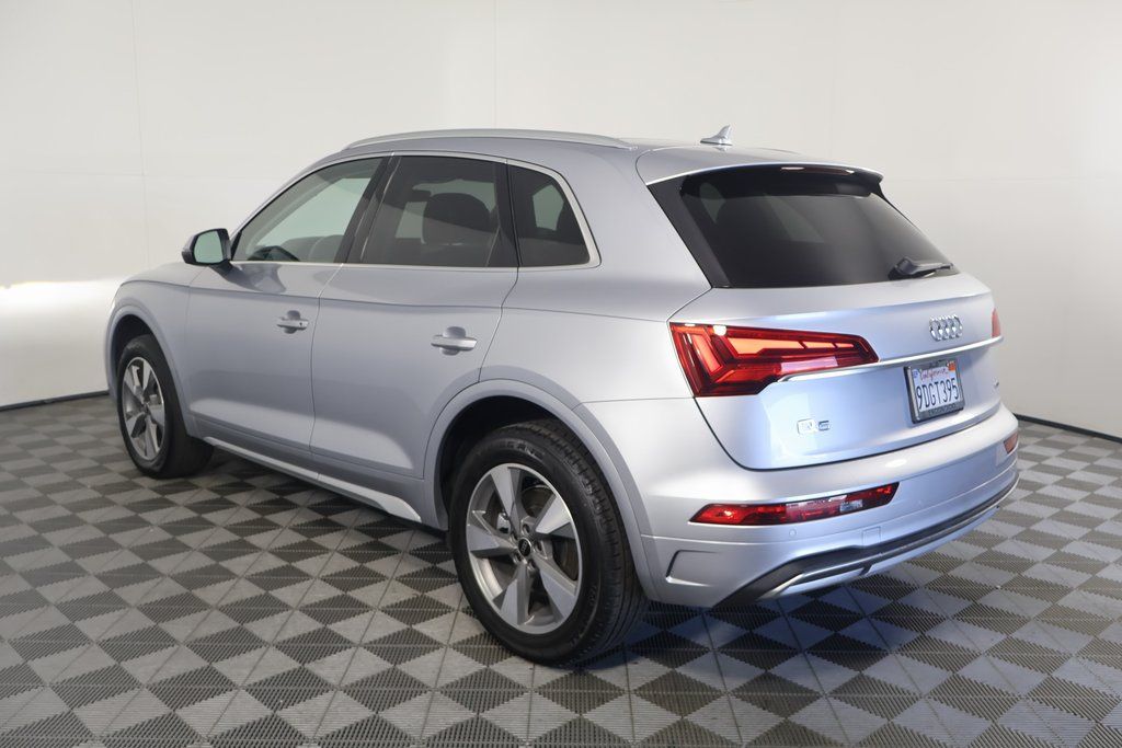 Thumbnail: 2022 Audi Q5 - 6