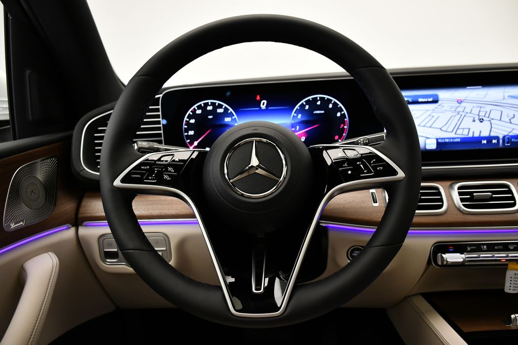 Thumbnail: 2026 Mercedes-Benz GLE - 22