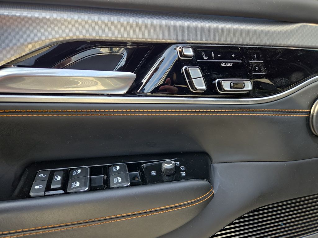 2022 Jeep Grand Wagoneer Series III White at Honda North