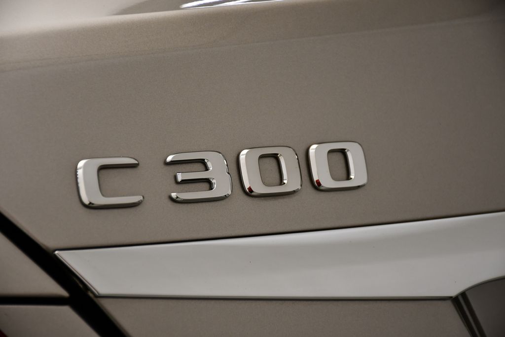 Thumbnail: 2021 Mercedes-Benz C-Class - 9