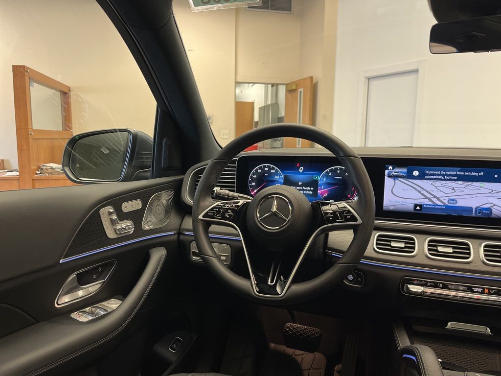 Thumbnail: 2025 Mercedes-Benz GLE - 26