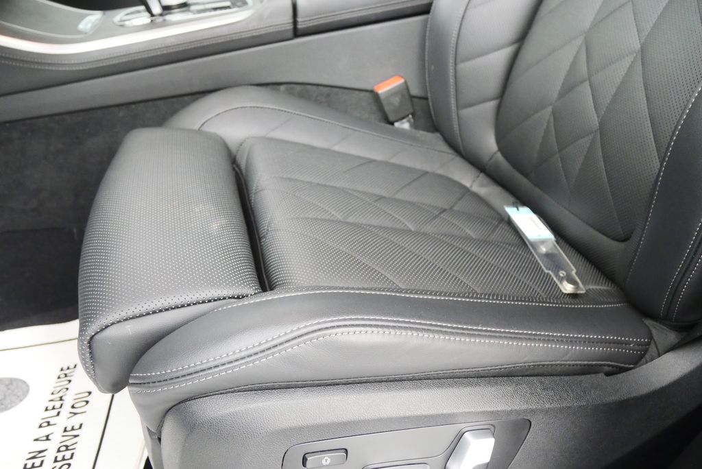Thumbnail: 2023 BMW X5 - 10