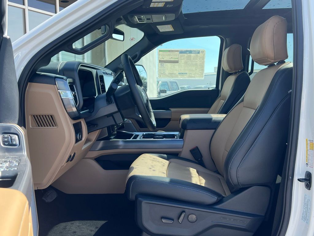 2025 Ford F-350SD Lariat White at Walterboro Ford