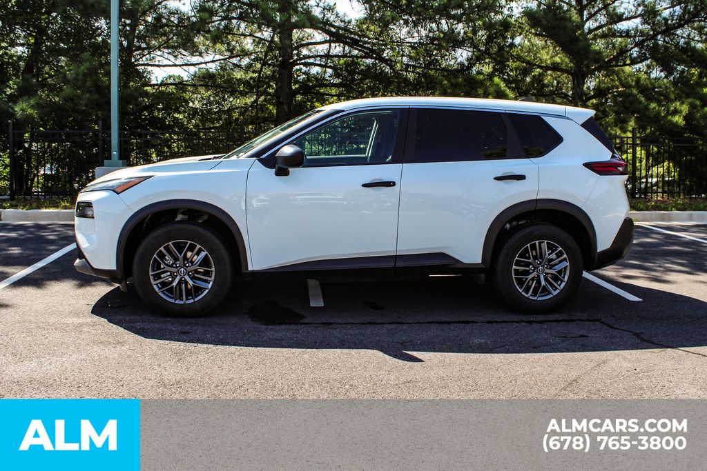 2023 Nissan Rogue S photo 4
