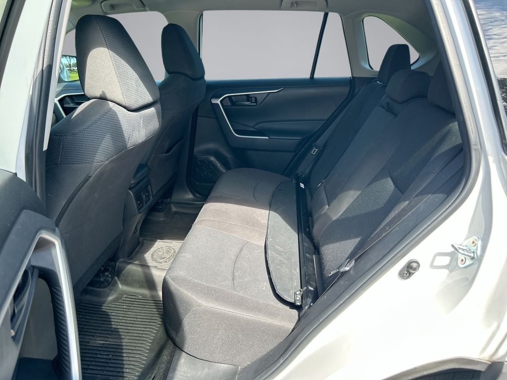 Thumbnail: 2024 Toyota RAV4 - 28