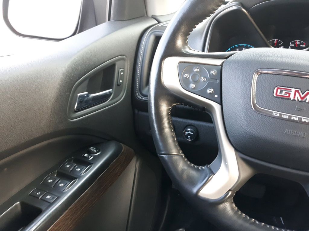 2018 GMC Canyon Denali 12