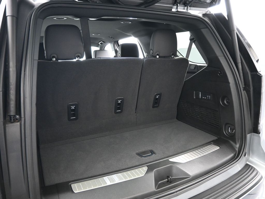 2025 Chevrolet Tahoe 4WD High Country