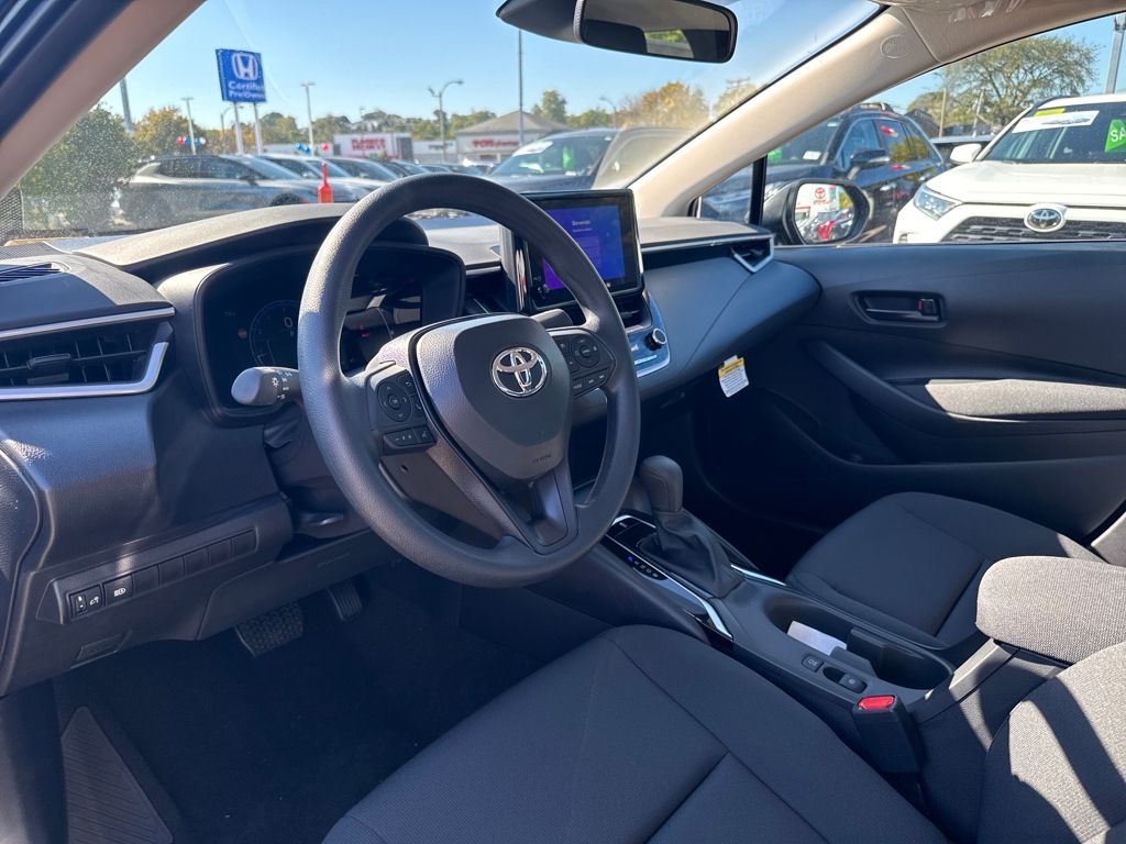 2026 Toyota Corolla LE photo 16