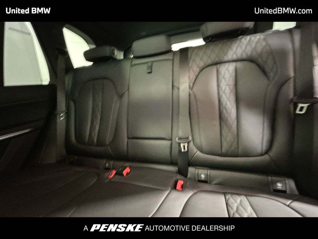 Thumbnail: 2026 BMW X5 - 21