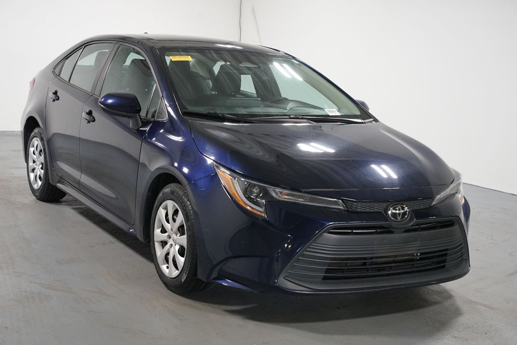 Thumbnail: 2024 Toyota Corolla - 3