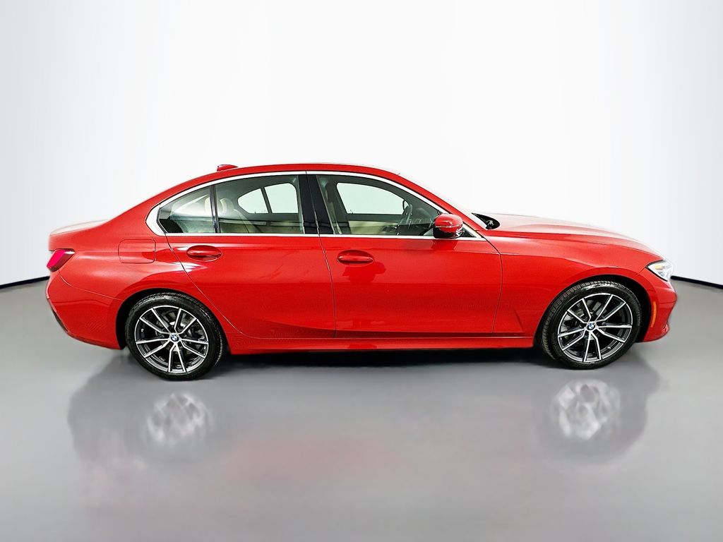 Thumbnail: 2021 BMW 3 Series - 4