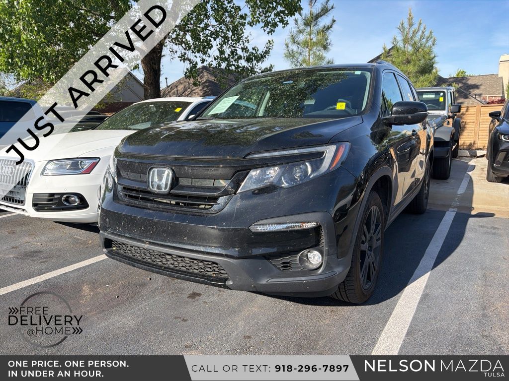 Crystal Black Pearl 2022 Honda Pilot SE AWD SUV / Crossover All-Wheel Drive 9-Speed Automatic