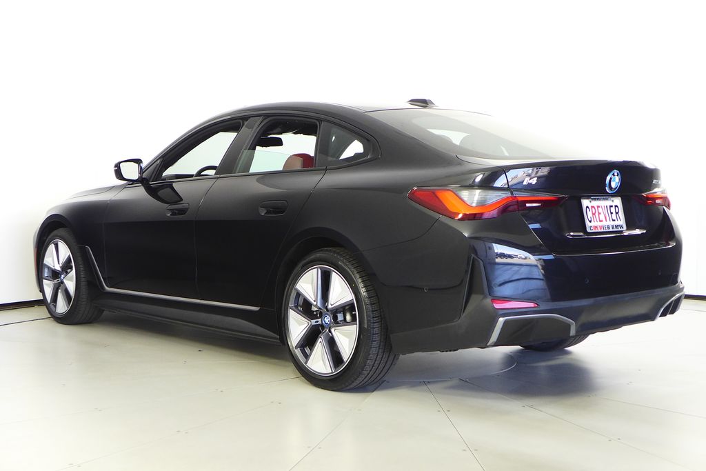 Thumbnail: 2023 BMW i4 - 9
