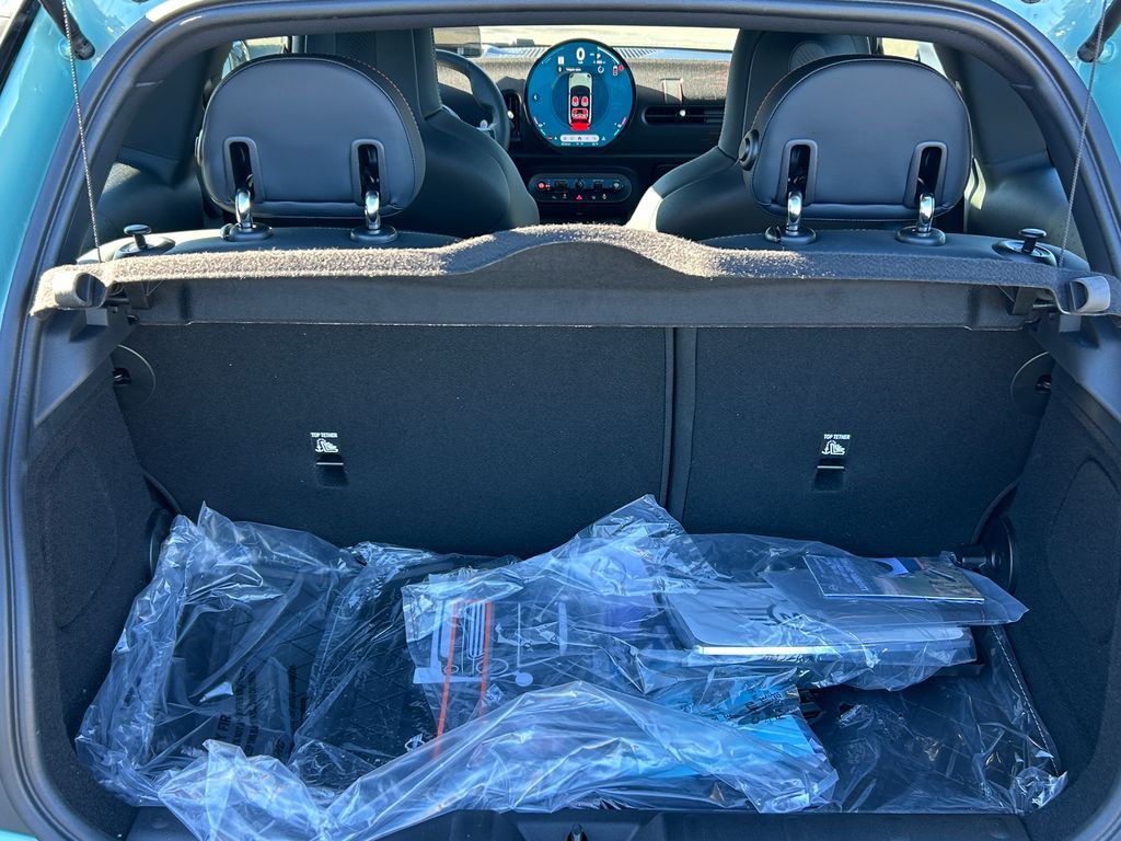 Thumbnail: 2026 MINI Cooper - 31