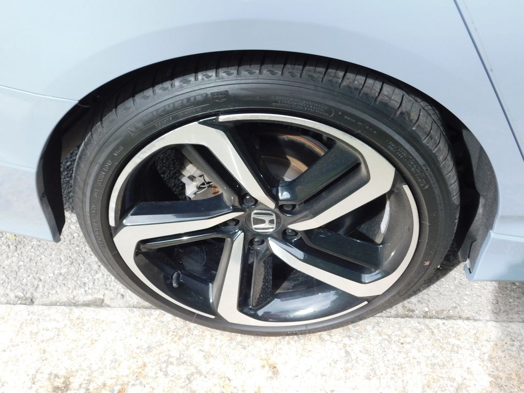 2022 Honda Accord Sport 8