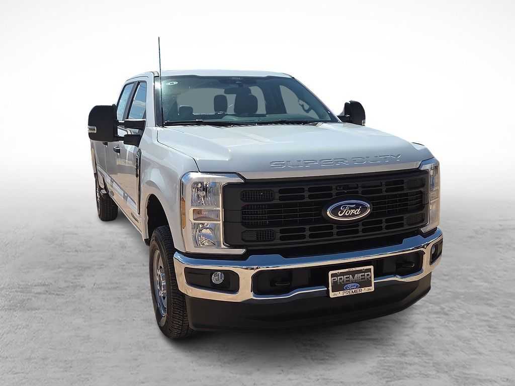New 2026 White Ford  image 2