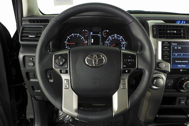 2022 Toyota 4Runner SR5 Premium 27