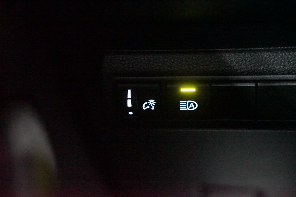 Thumbnail: 2024 Toyota Corolla - 22