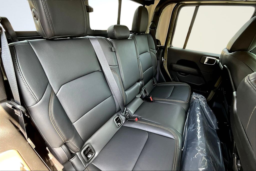 2025 Jeep Gladiator Sport Green at Texan Dodge Chrysler Jeep Ram