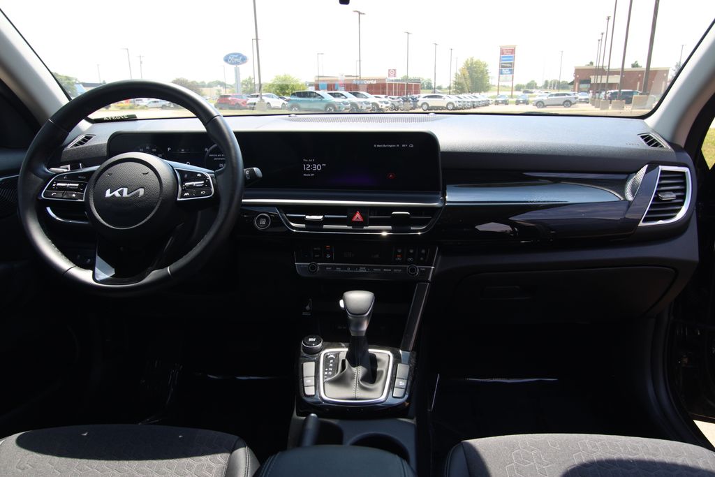Used 2024 Kia Seltos SUV