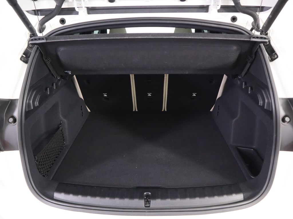 Thumbnail: 2023 BMW X1 - 29