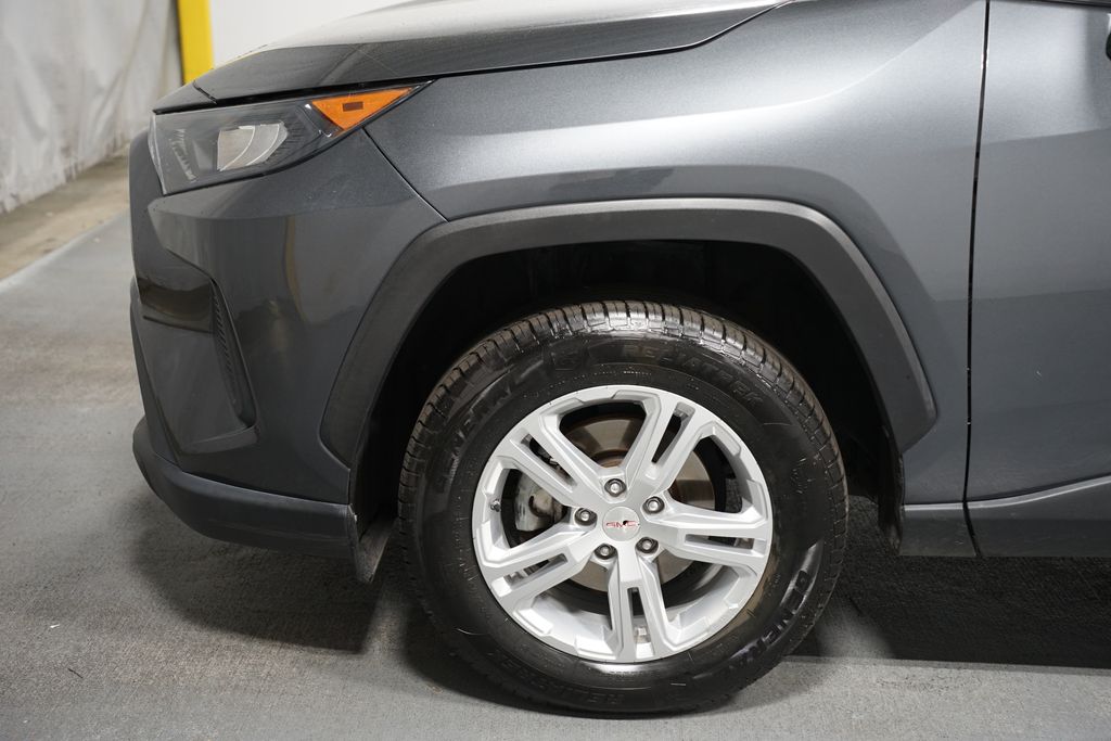 Thumbnail: 2021 Toyota RAV4 - 5